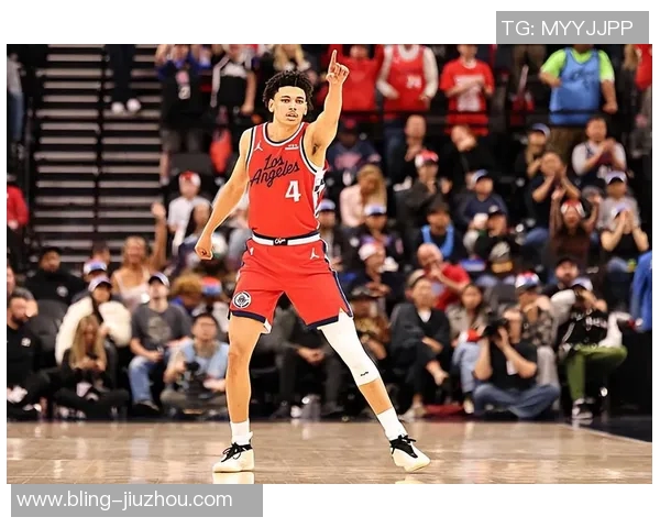 快船全力以赴摆脱保罗合同力争科比桑德斯正式上任 快船全力以赴摆脱保罗合同力争科比桑德斯正式上任