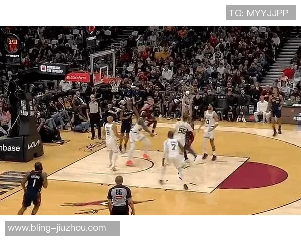 骑士全场50个运动战进球展现团队配合米切尔助攻领衔表现精彩纷呈 骑士全场50个运动战进球展现团队配合米切尔助攻领衔表现精彩纷呈